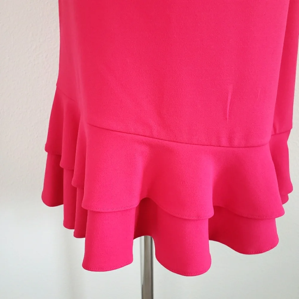 BETSEY JOHNSON Short Sleeve Fitted Ruffle Hem Fuchsia Dress--NWT--10 - Picture 5 of 12